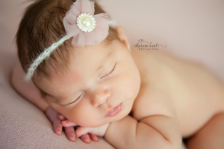 Peoria newborn photographer